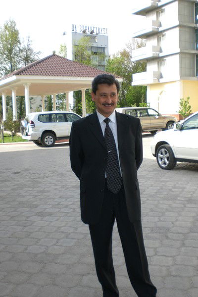 Негмат Шамсиев