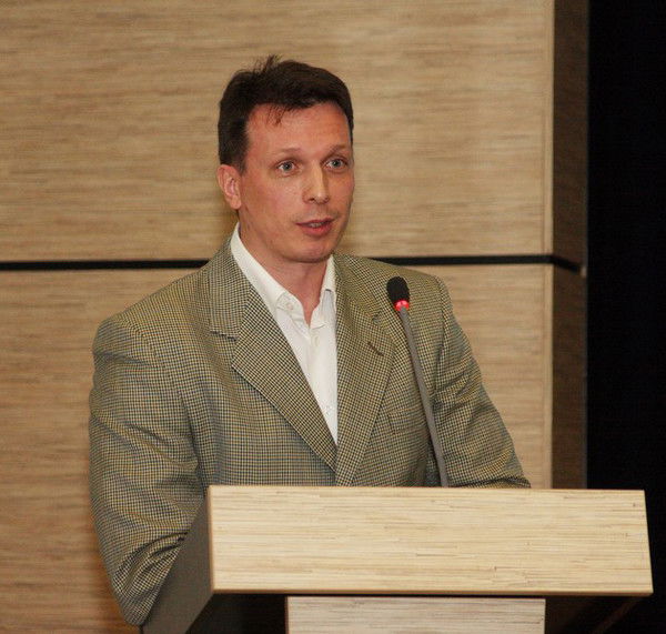 Владимир Веселов