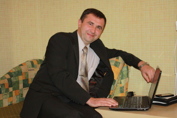 Александр Решетников