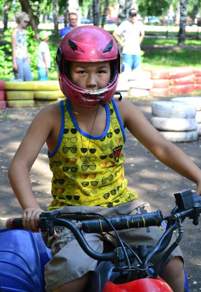 Динар Хафизов