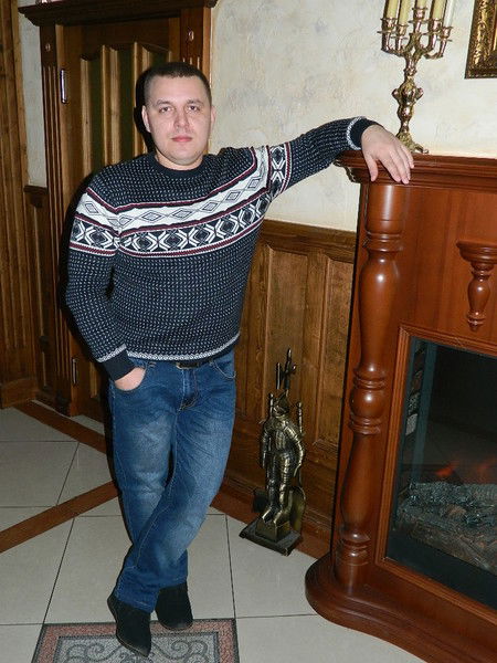 Денис Симонов