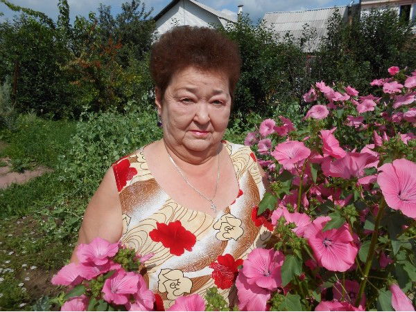 Батолова Галина