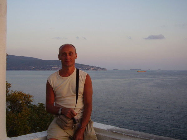 Виталий Аверин