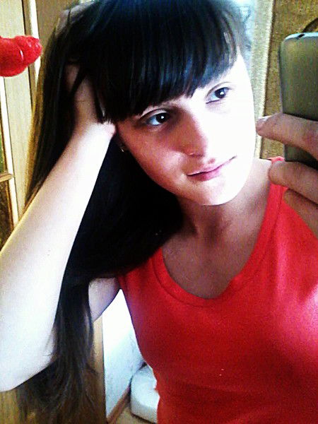 **(Анютка)** (-)