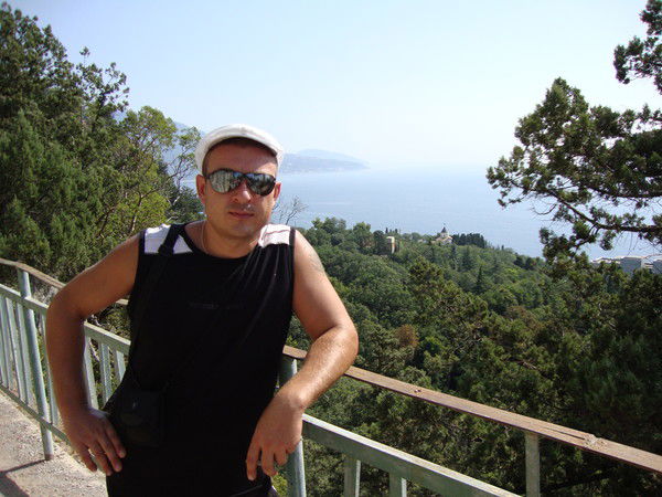 Владимир Богомол