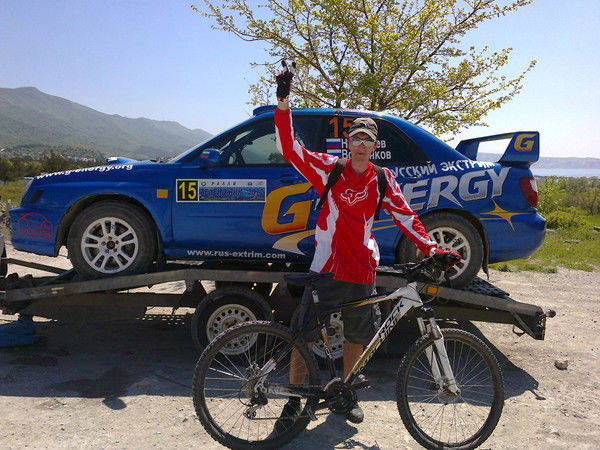 Денис Комаров