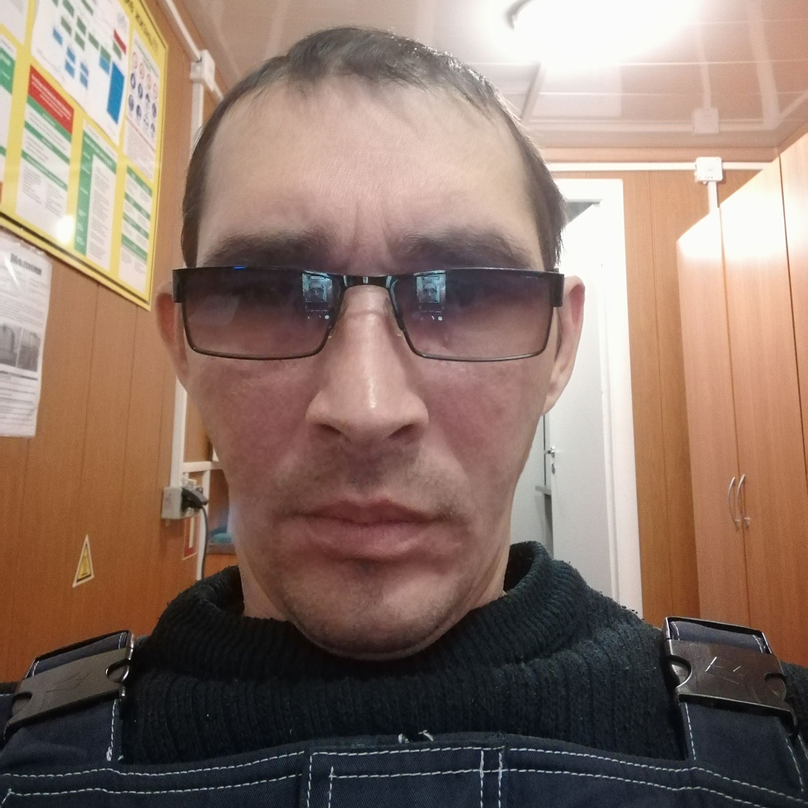 Михаил Колесников