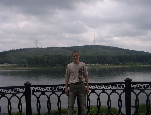 Александр Меркулов