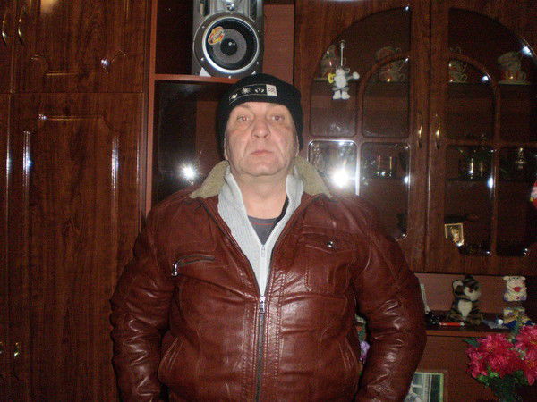 Виктор Суворов