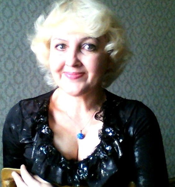 Ирина Завирова