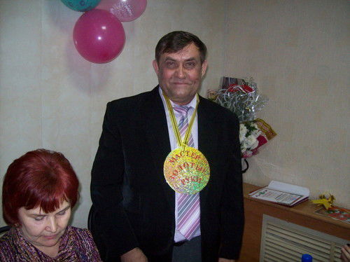 Дмитрий Лощенков