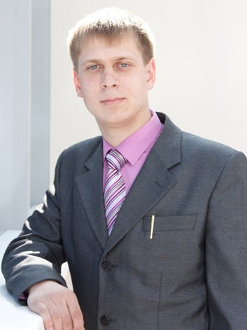 Александр Лобач