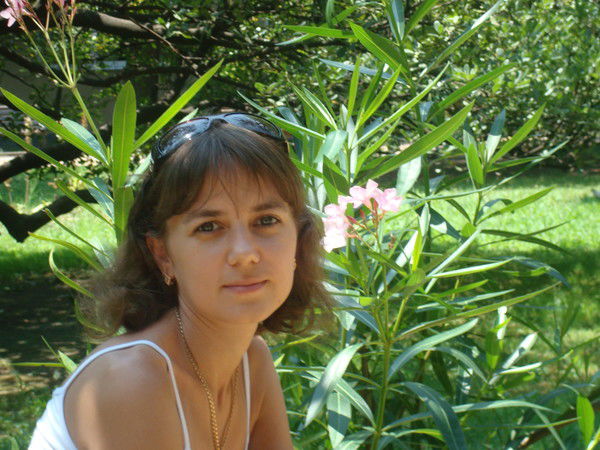 Елена Петрова