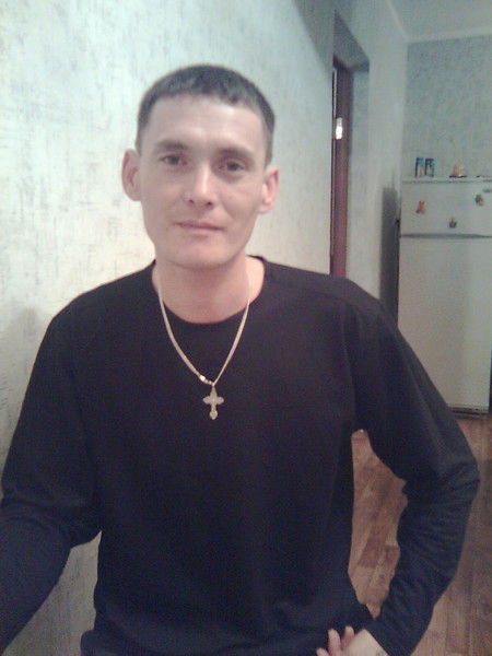 Вячеслав Ли