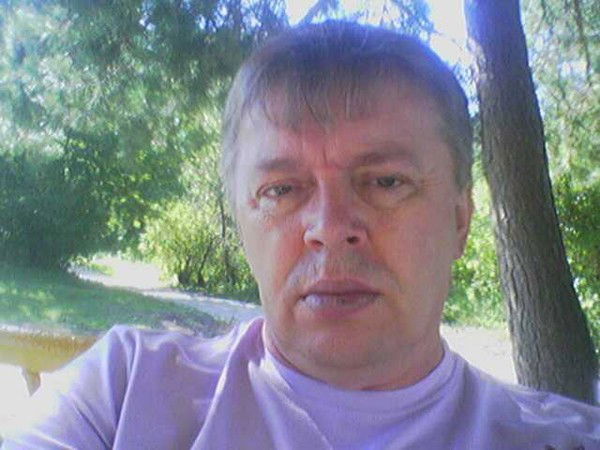 Александр Гуенков