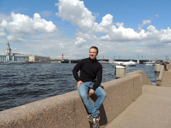 Александр Иванов