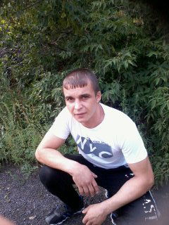 Виталя Попов