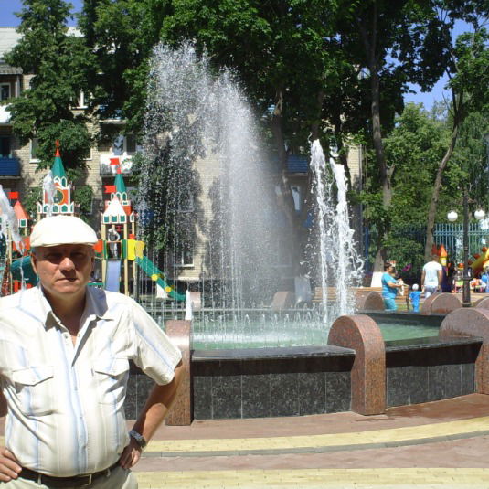 Слава Гладышев