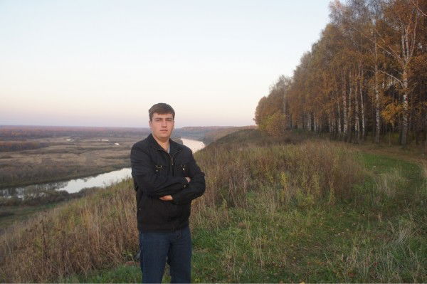 Александр Петров