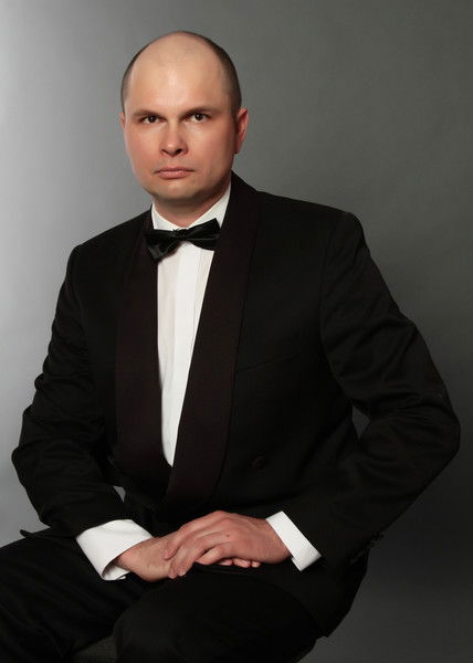 Илья Колесников