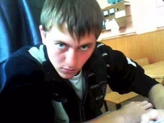 Денис Попов