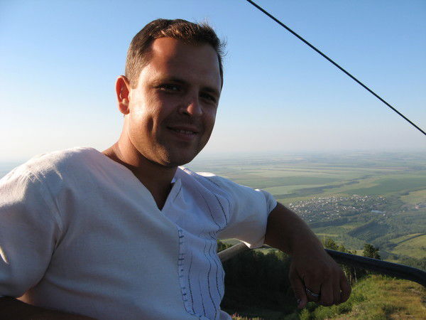 Алексей Комогоров