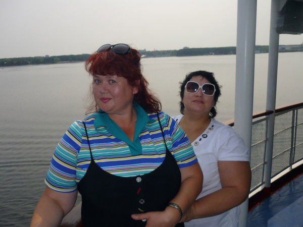 Наташа Фролова