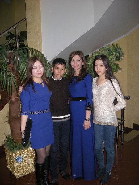 Айзада ********