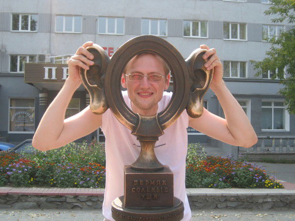 Олег Волков