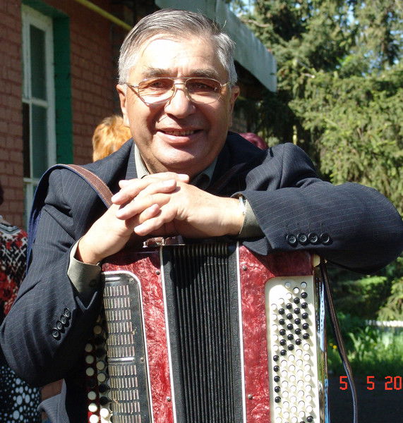 Борис Скрипников