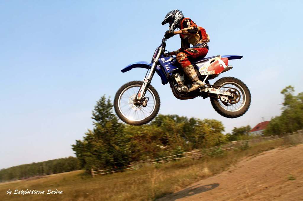 Слава Попов