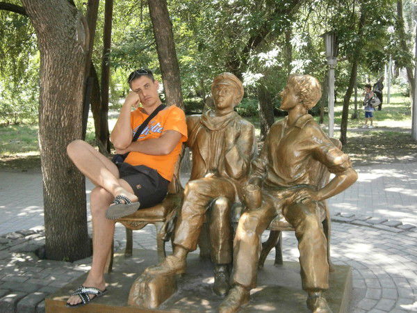 Константин Лещёв