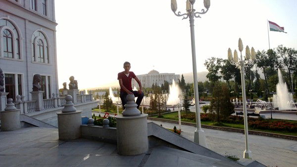 Айёмиддин Махбубзод