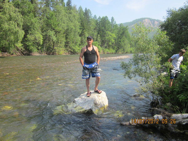 Андрей Белов