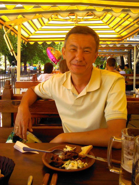 Ержан Касенов