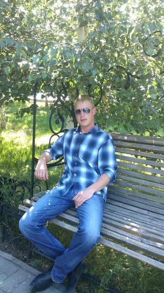 Артём Иванов