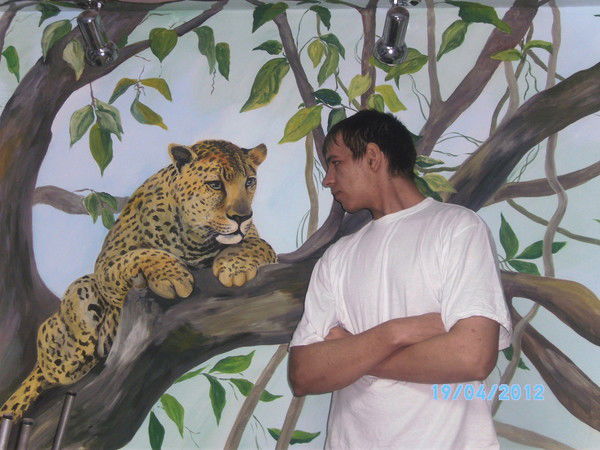 Женя Андреев