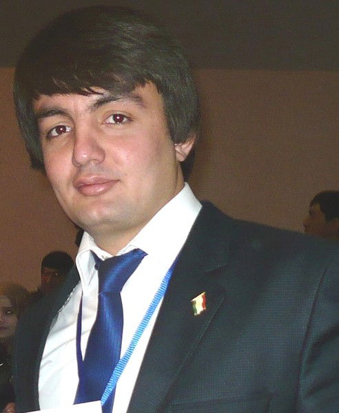 Sharafjon Kholov