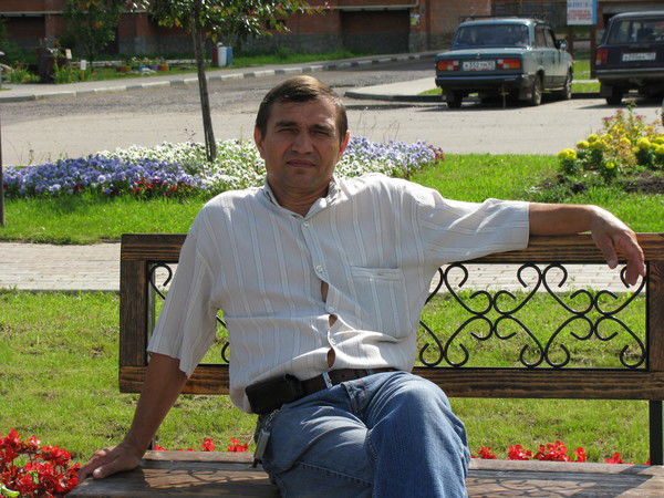 Виктор Фролов