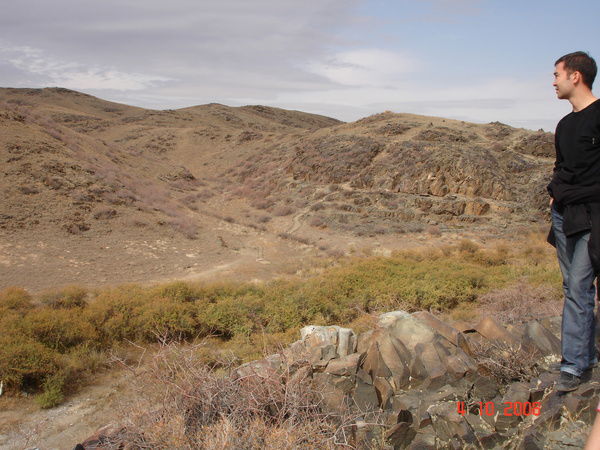 Арман Надиров