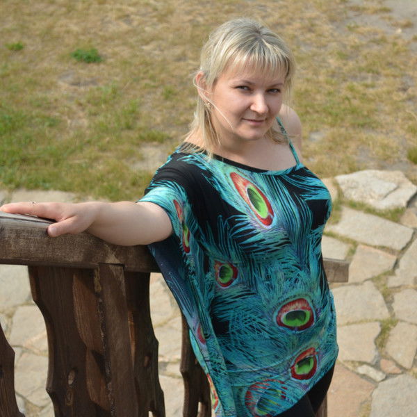 Елена Лисова