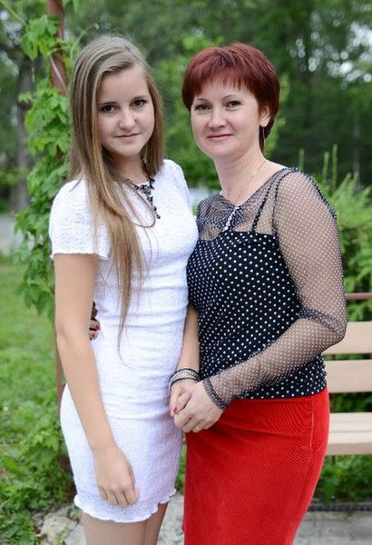 Елена Сухарева