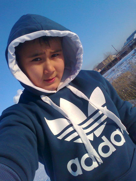 Алишер Султанбеков