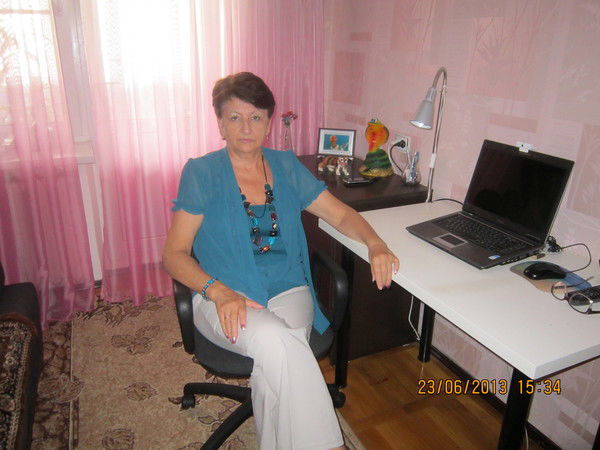 Елена Кротова