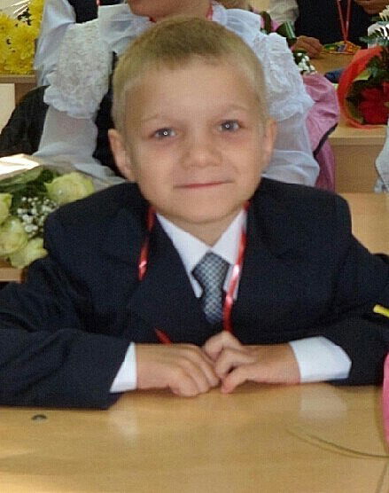 Максим Осташов