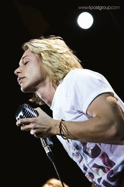 Дима Степанов