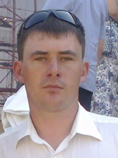 Максим Тихонович