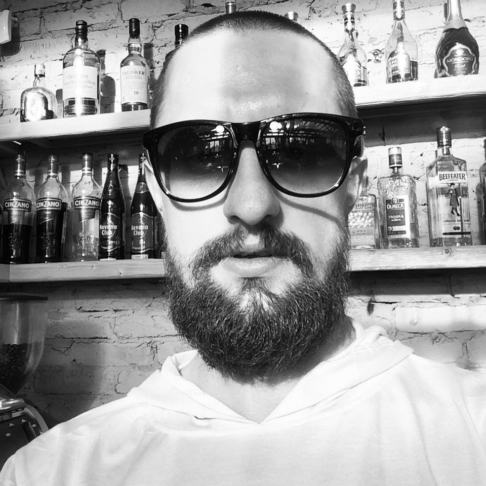 Дмитрий Сухов