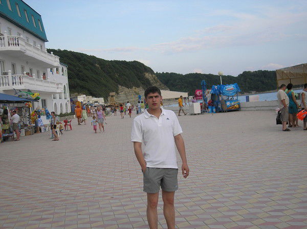 Денис Черняев