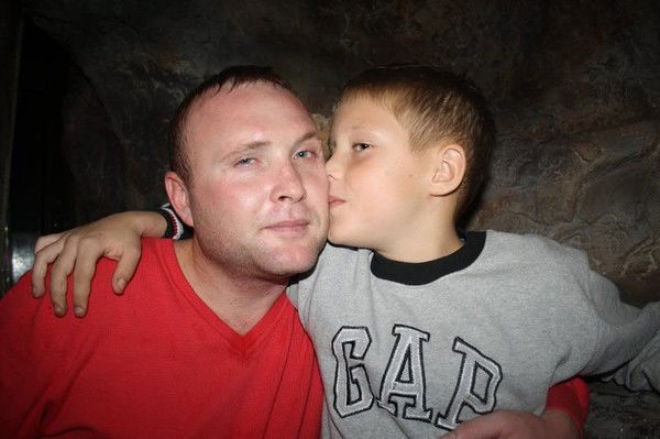 Дамир Султанбеков